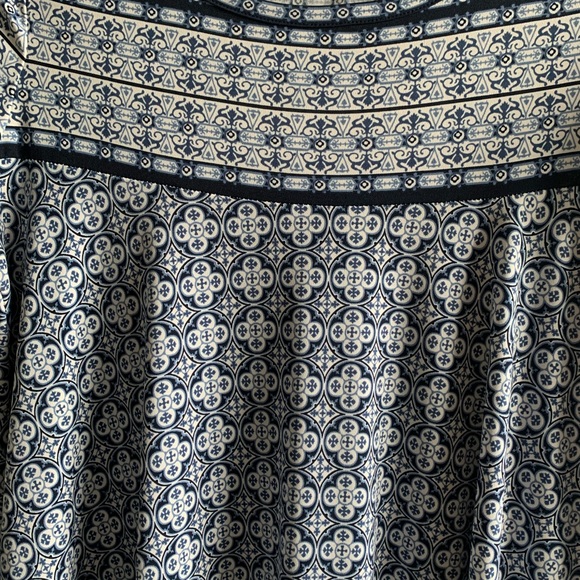 Max Studio Dress - Picture 2 of 3